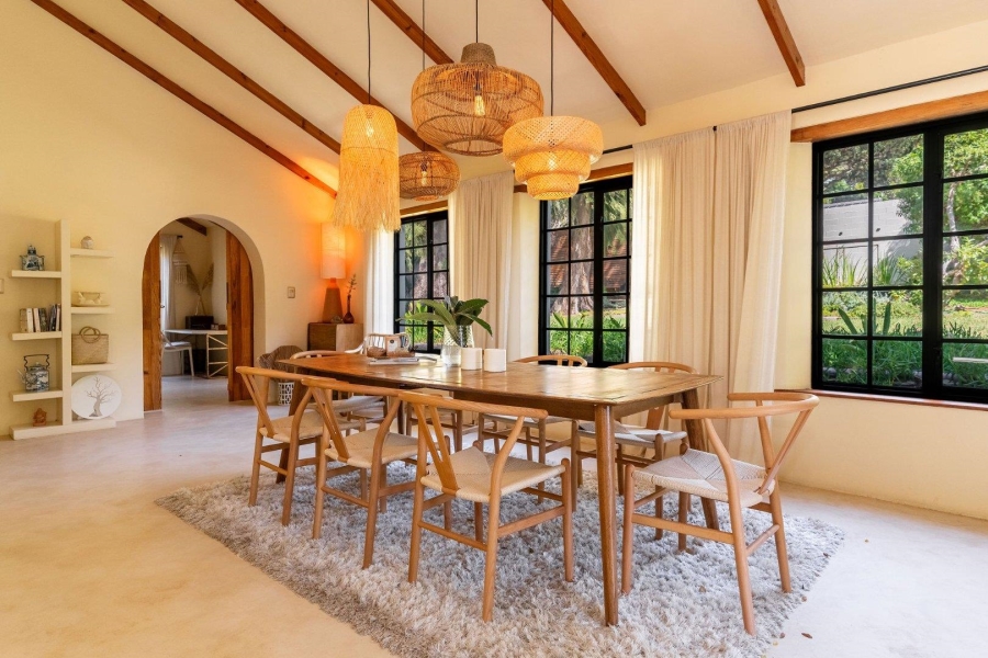 6 Bedroom Property for Sale in Hout Bay Western Cape